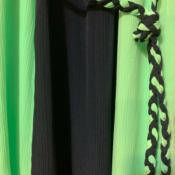 XS Maxi Dress - Picture 2 of 4